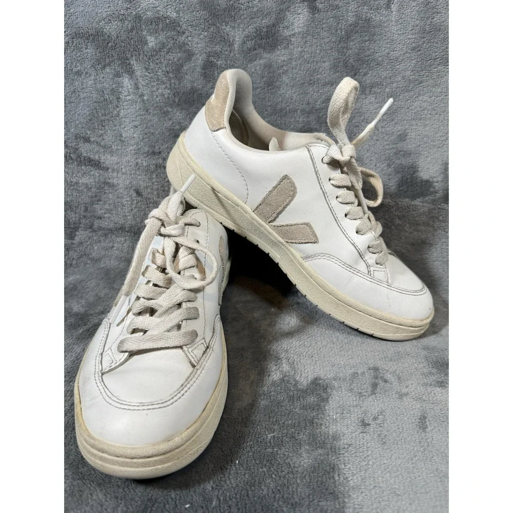 VEJA V-12 Shoes Womens Size 4 White Leather Logo Casual EU 35‎ Brazil Sneakers
